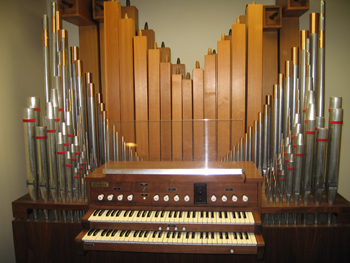 1973 Wicks practice organ
