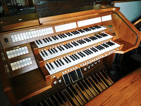 Electronic organ on sale for sale