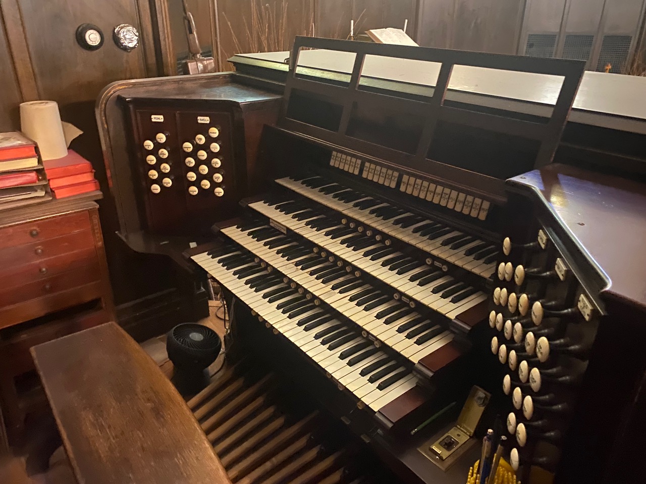 Skinner Opus 459 console