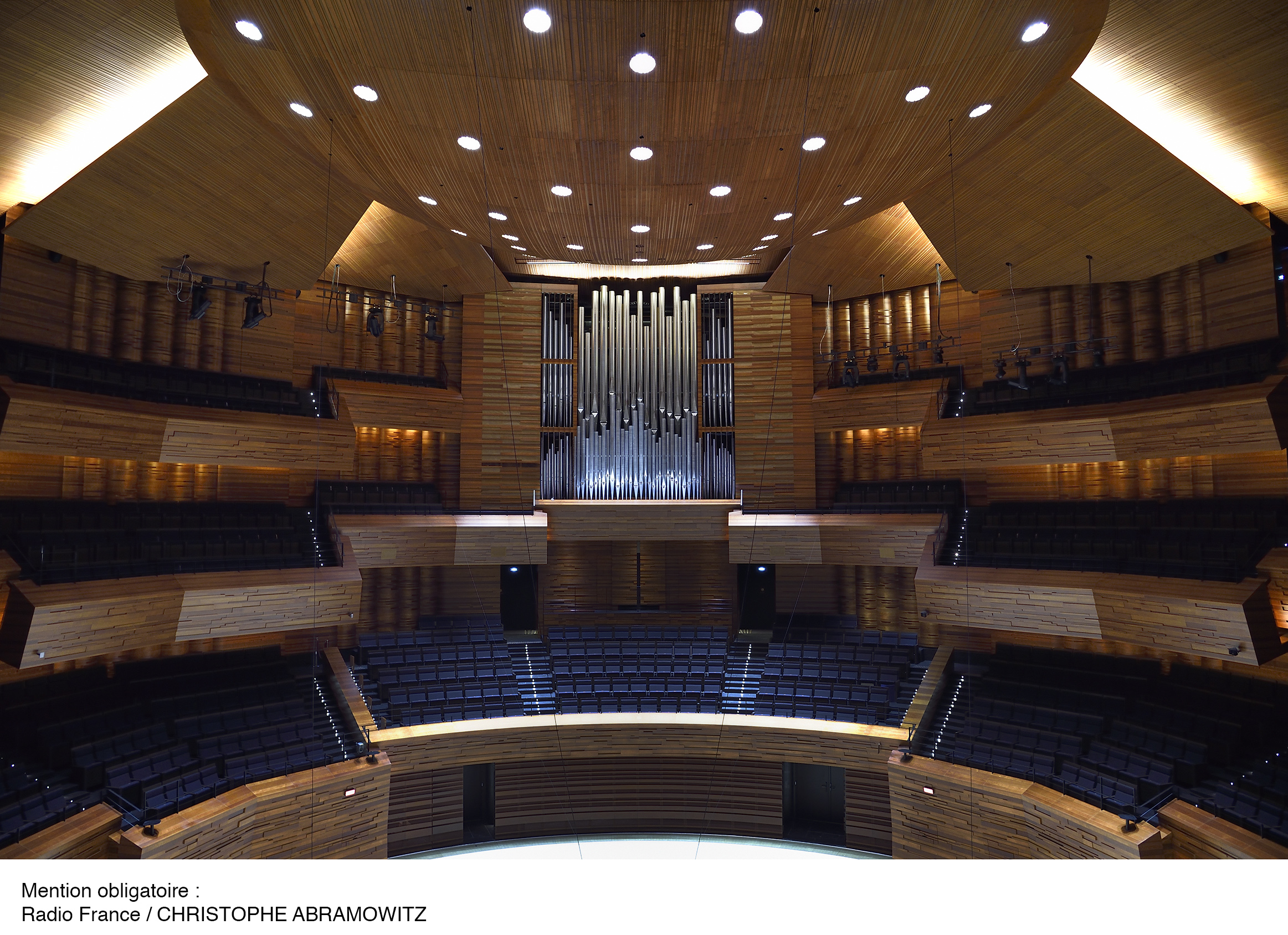 Grenzing organ, Radio France, Paris