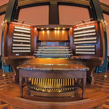 Console, Aeolian organ, Longwood Gardens, Kennett Square, Pennsylvania (photo credit: Duane Erdmann)