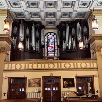 Ruffatti gallery organ case, Sacred Heart of Jesus Catholic Church, Grand Rapids, Michigan