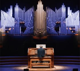 Cavaillé-Coll/Gonzalez/Aubertin organ at the  Auditorium de Lyon