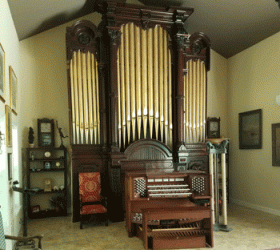 955 Rodgers 3-manual organ