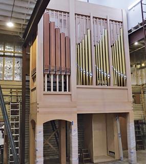 Antiphonal organ in the Holtkamp shop