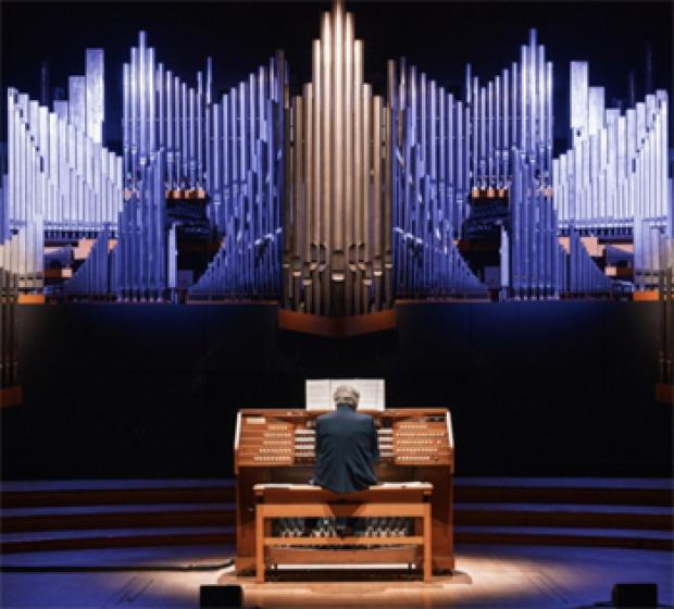 Cavaillé-Coll/Gonzalez/Aubertin organ at the  Auditorium de Lyon