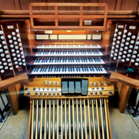 The console of the organ of Second First Church, Rockford, Illinois