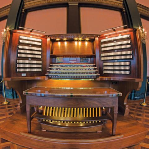 Console, Aeolian organ, Longwood Gardens, Kennett Square, Pennsylvania (photo credit: Duane Erdmann)