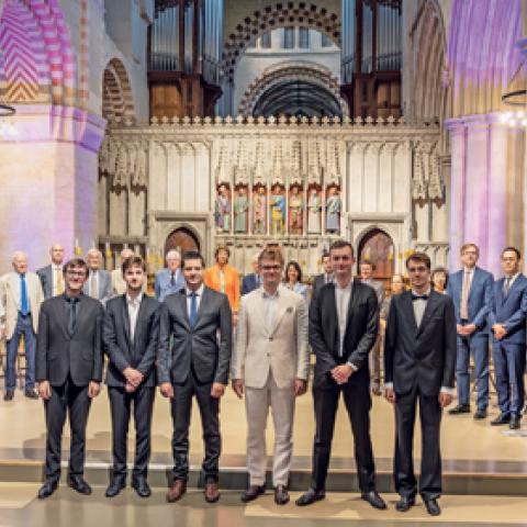 Prizewinners (front row): Grant Smith, Alexis Grizard, Ádám Tabajdi, Aleksanteri Wallius, Bernard Hauk, Andoni Andrada (photo credit: Stephen Boffey)